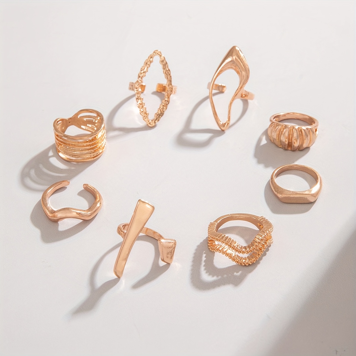 8pcs Fashionable Irregular Rhombus Wave Ring Set Women's Party Style
